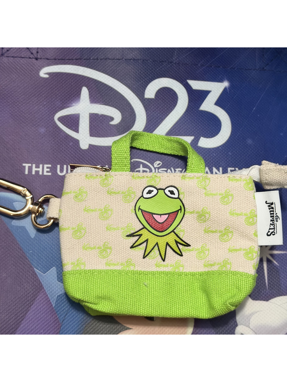 Disney D23 2026 WDI MOG Mickeys of Glendale Mini Tote Keychain Muppets Kermit